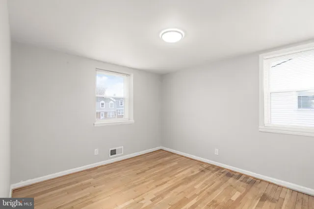 $1,900 | 2015 Dineen Drive, Baltimore, MD 21222