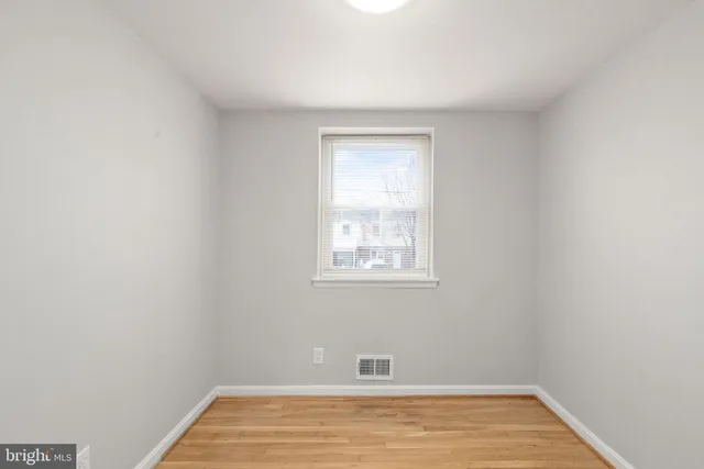 $1,900 | 2015 Dineen Drive, Baltimore, MD 21222