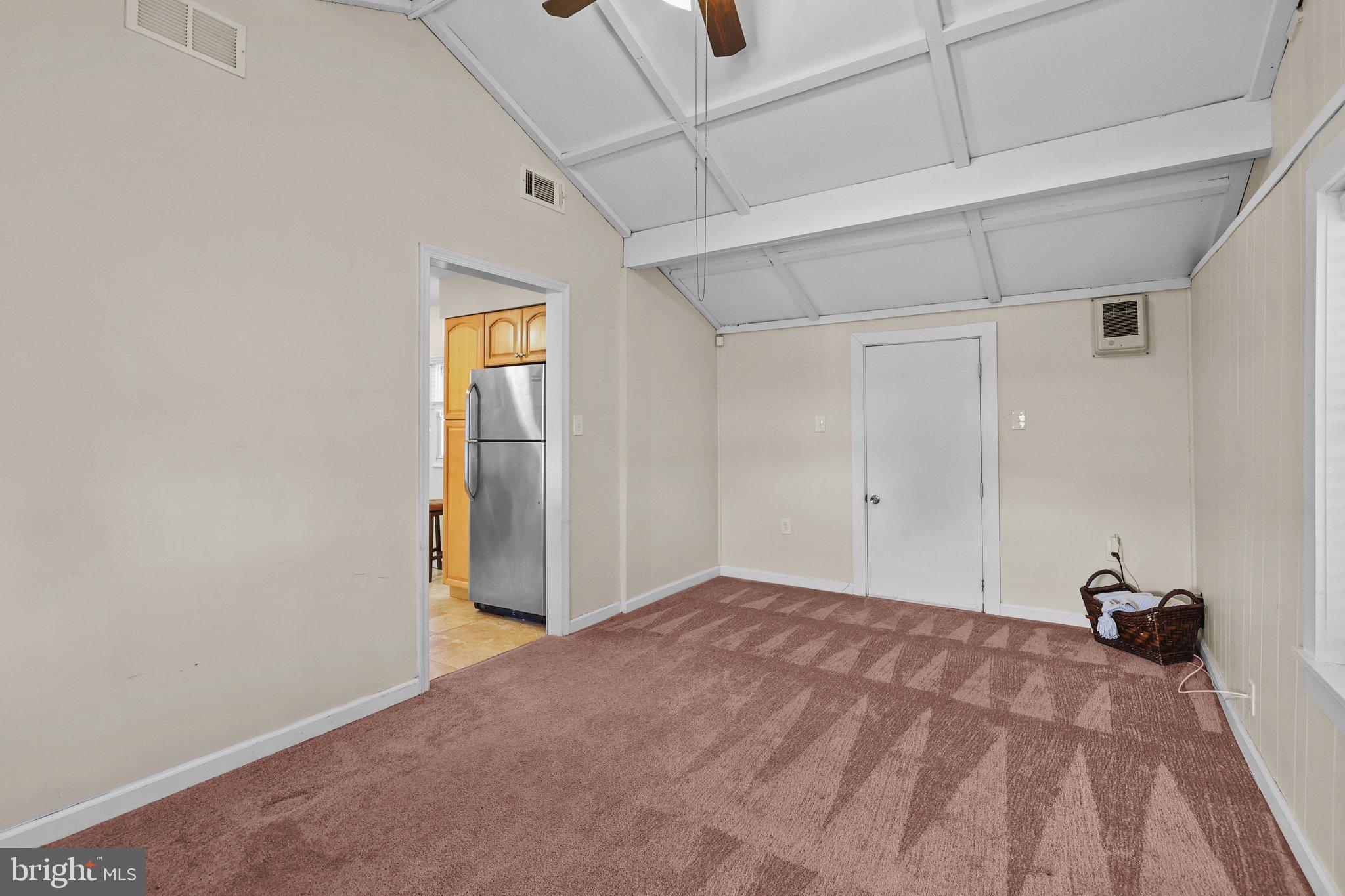 731 Edgemont Road Fairless Hills, PA 19030 - Photo 9 of 25 Gallery Image 9