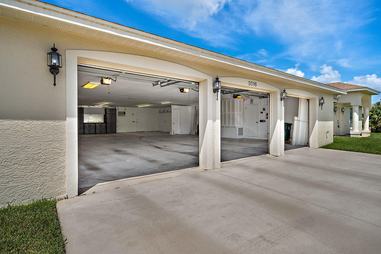 3516 Southwest Macon Road Port St. Lucie, FL 34953 - Photo 31 of 43 031-3516SWMaconRoad-PortStLucie-FL-small