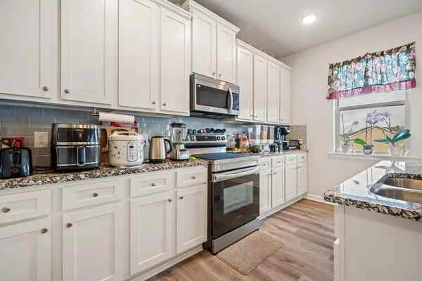 $354,900 | 403 McGinnis Circle, Calhoun, GA 30701