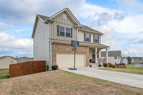 $354,900 | 403 McGinnis Circle, Calhoun, GA 30701