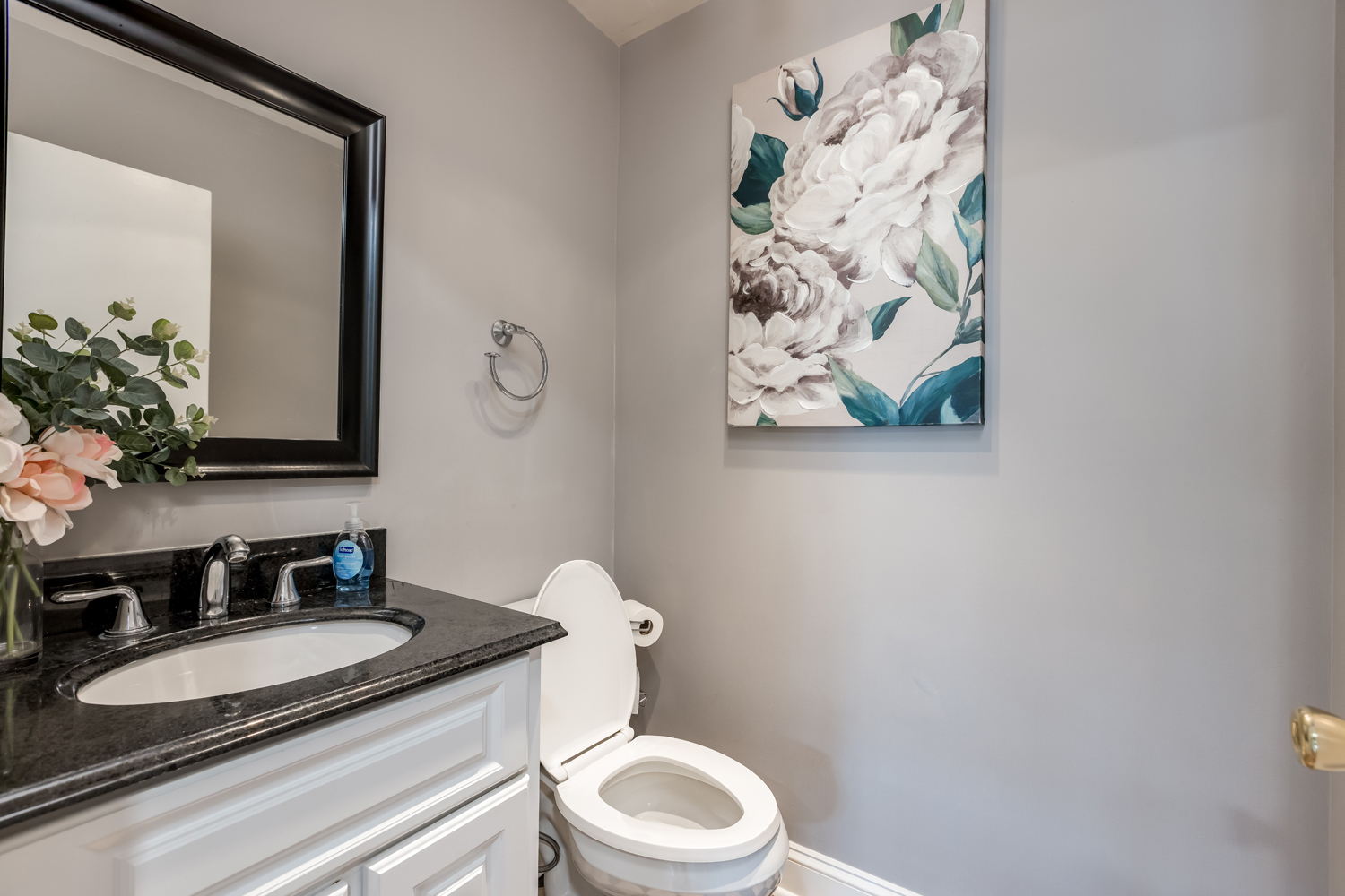 9255 Ballard Road Des Plaines, IL 60016 - Photo 6 of 35 Gallery Image 6