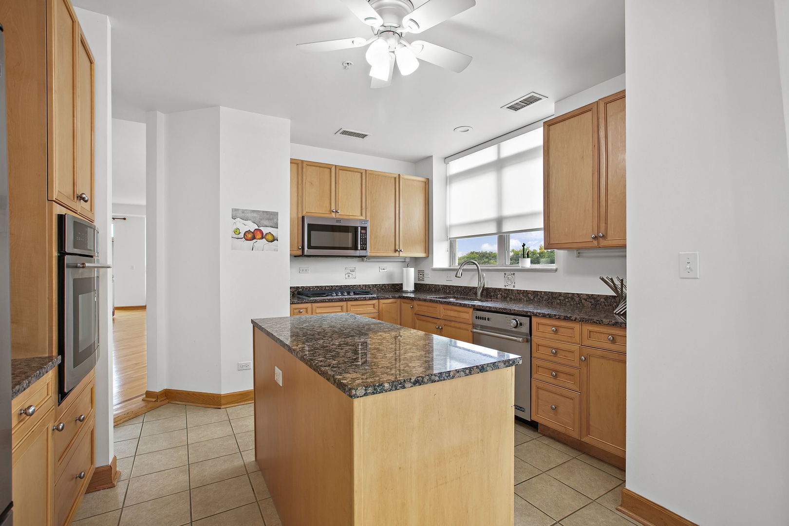 3535 Patten Road, Unit 2A Highland Park, IL 60035 - Photo 8 of 30 Gallery Image 8