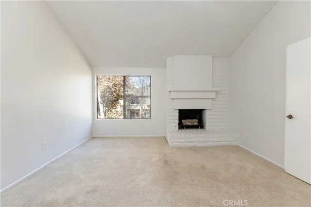 $350,000 | 2512 North Tustin Avenue, Unit D, Santa Ana, CA 92705