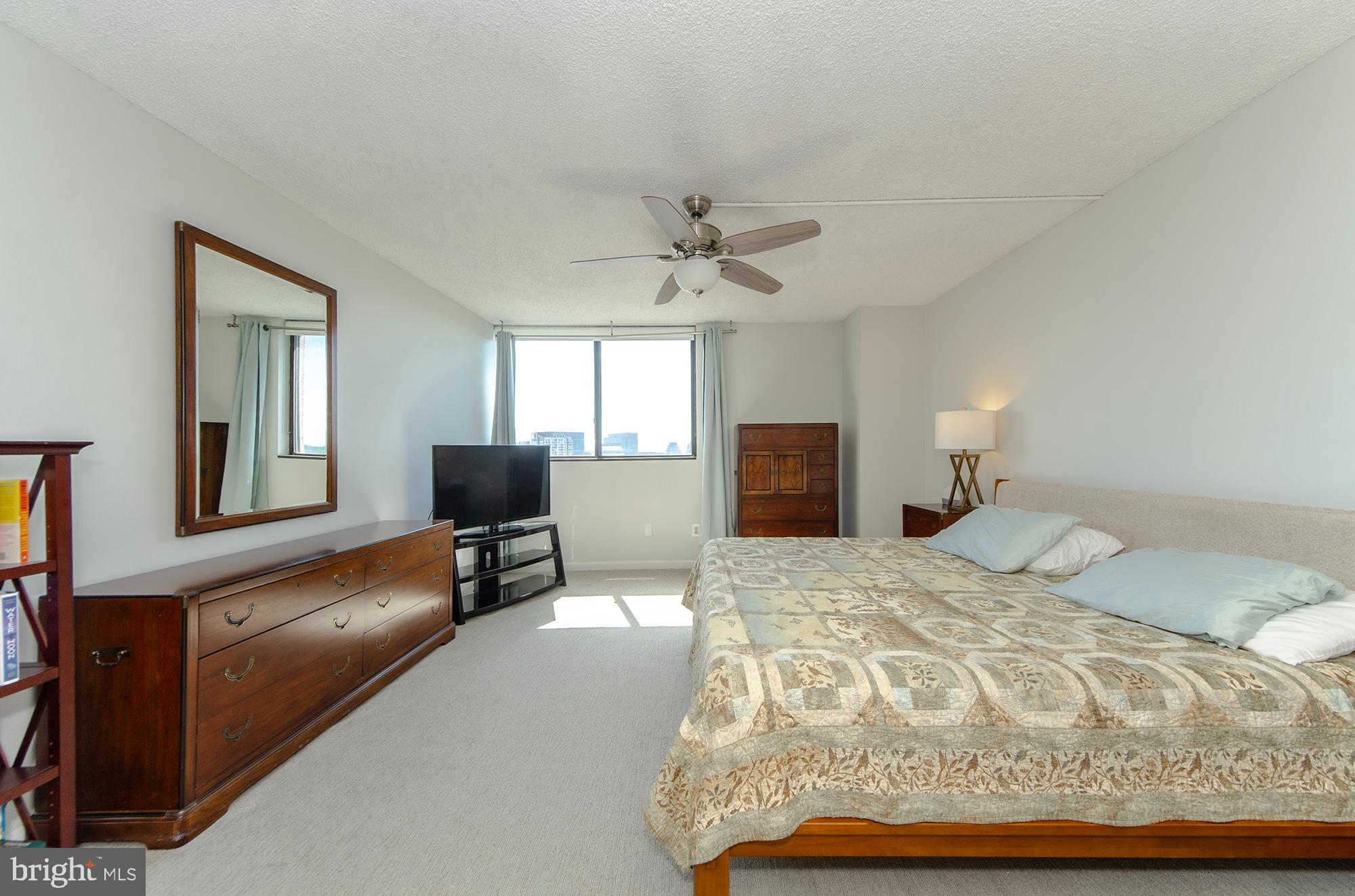 1101 South Arlington Ridge Road, Unit 1109 Arlington, VA 22202 - Photo 25 of 48