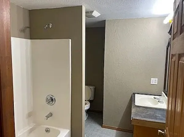 $540,000 | 105 South Liberty Street, Marion, IL 62959