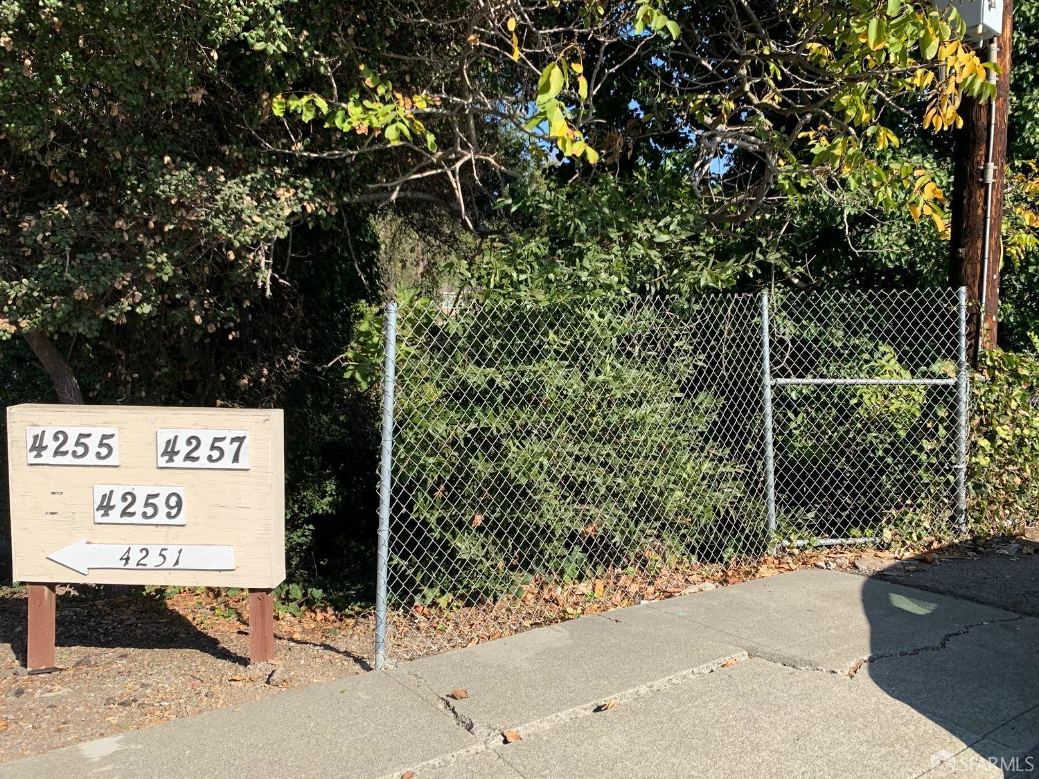 4265 San Pablo Dam Road El Sobrante, CA 94803 - Photo 3 of 24