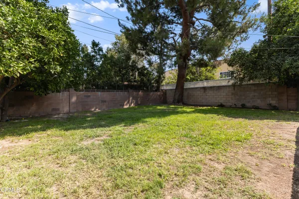 $4,495 | 5622 Bellingham Avenue, Valley Village, CA 91607