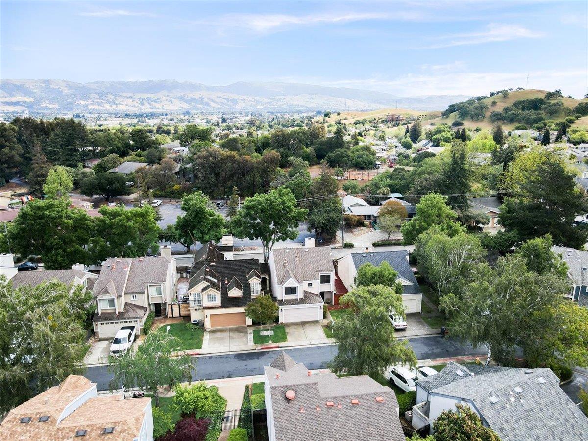 945 Oak Park Drive Morgan Hill, CA 95037 - Photo 39 of 46 an aerial view of multiple house