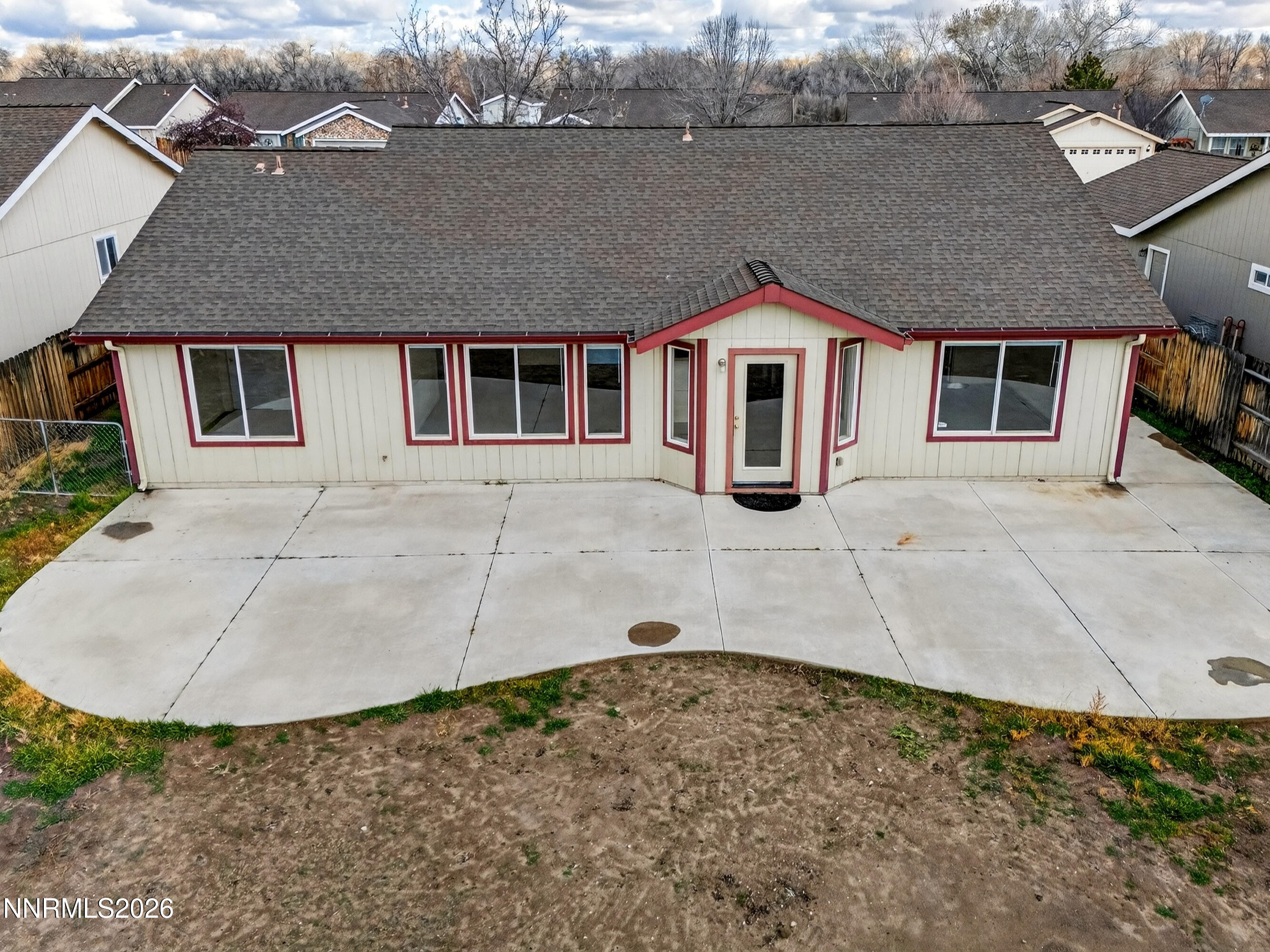 1222 Eagle Rock Road Fallon, NV 89406 - Photo 27 of 27 front view of a house with a yard