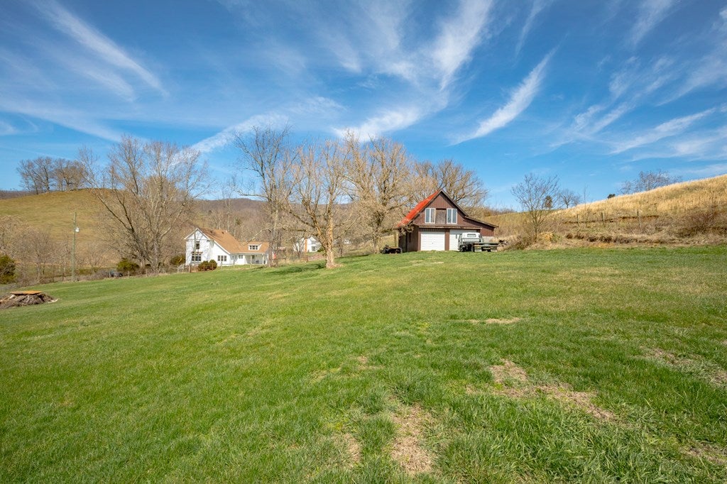 379 Spring Branch Road Marion, VA 24354 - Photo 43 of 46 Gallery Image 43
