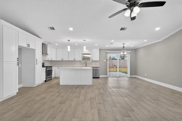 $289,900 | 21147 Carmel Valley Drive, Cypress, TX 77433