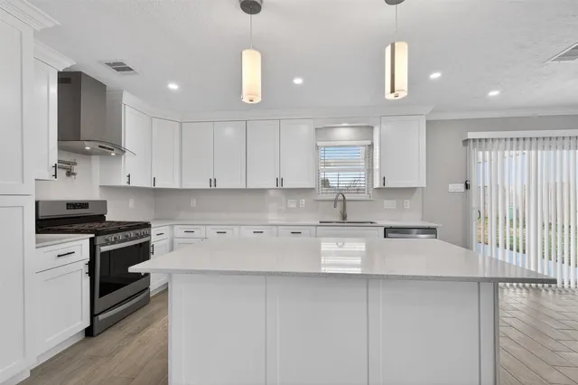 $289,900 | 21147 Carmel Valley Drive, Cypress, TX 77433