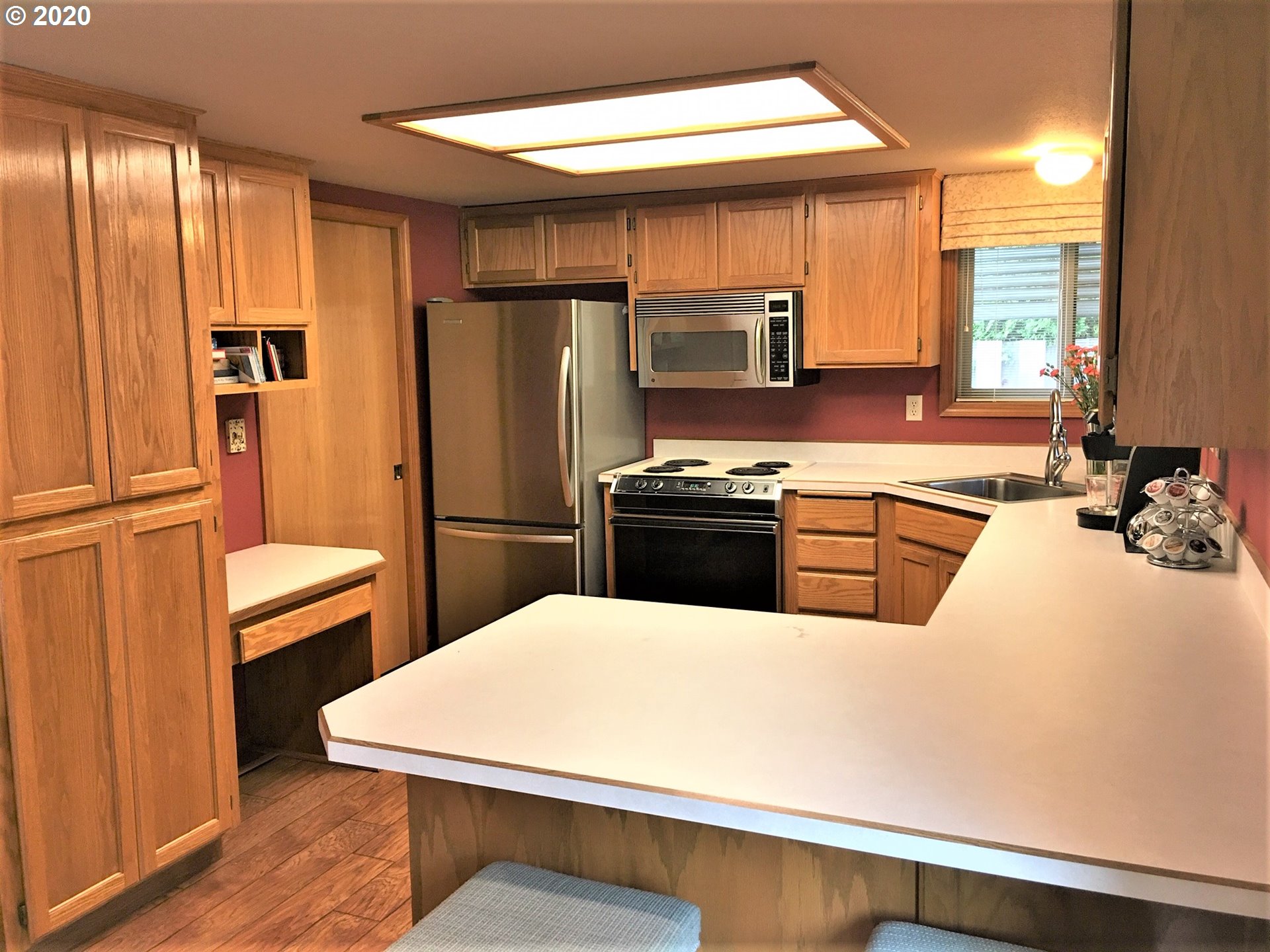 3819 Southwest 8th Street Gresham, OR 97030 - Photo 11 of 32 Gallery Image 11