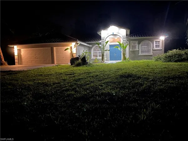 $980,000 | 3935 10th Avenue Northeast, Naples, FL 34120