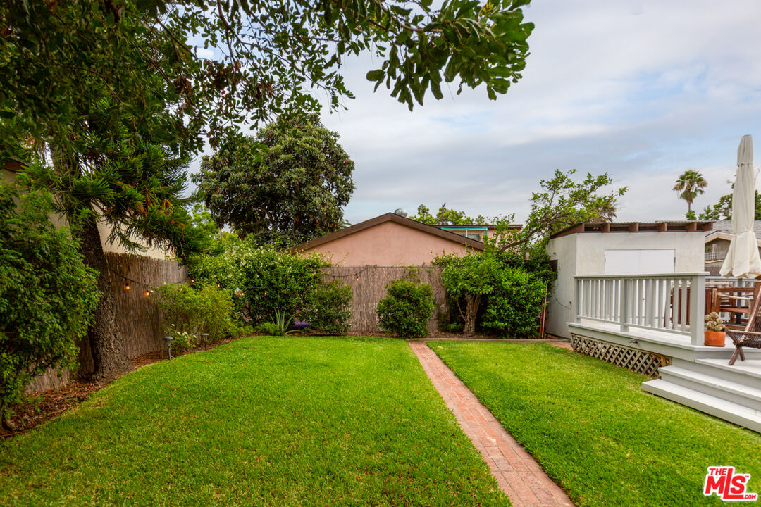 708 South Cedar Street Glendale, CA 91205 - Photo 35 of 38 a view of a house with a yard