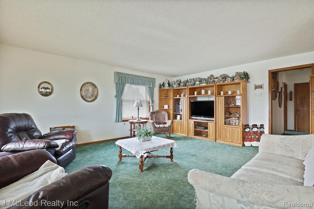 4496 Millington Road Millington, MI 48746 - Photo 11 of 46