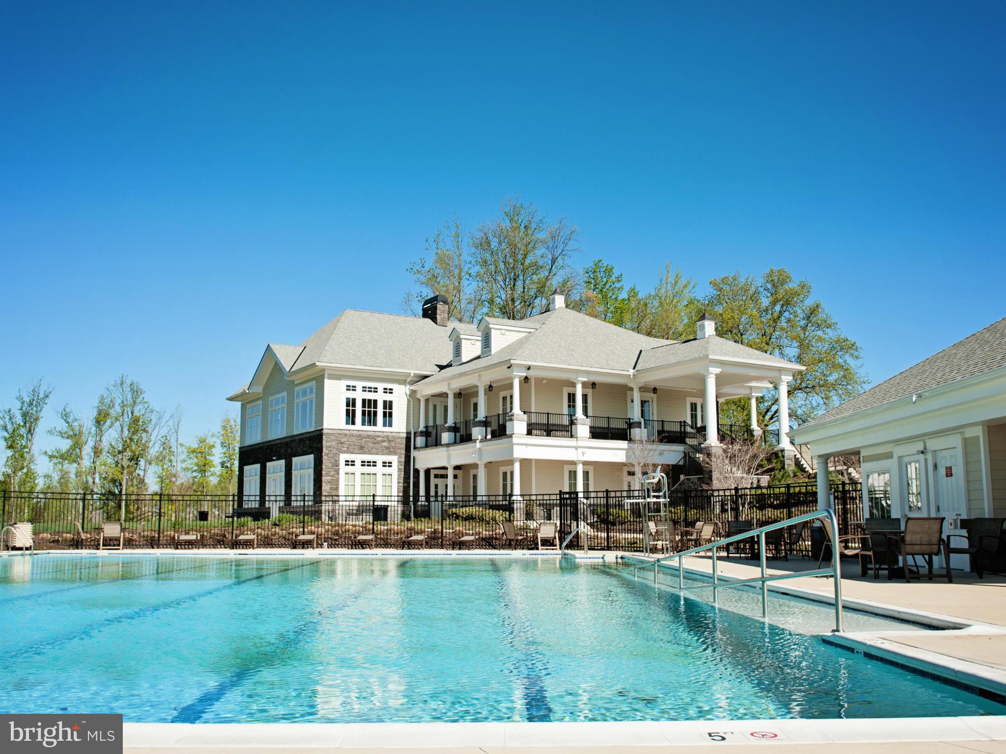 15806 Swanscombe Loop Upper Marlboro, MD 20774 - Photo 20 of 30 Community Pool