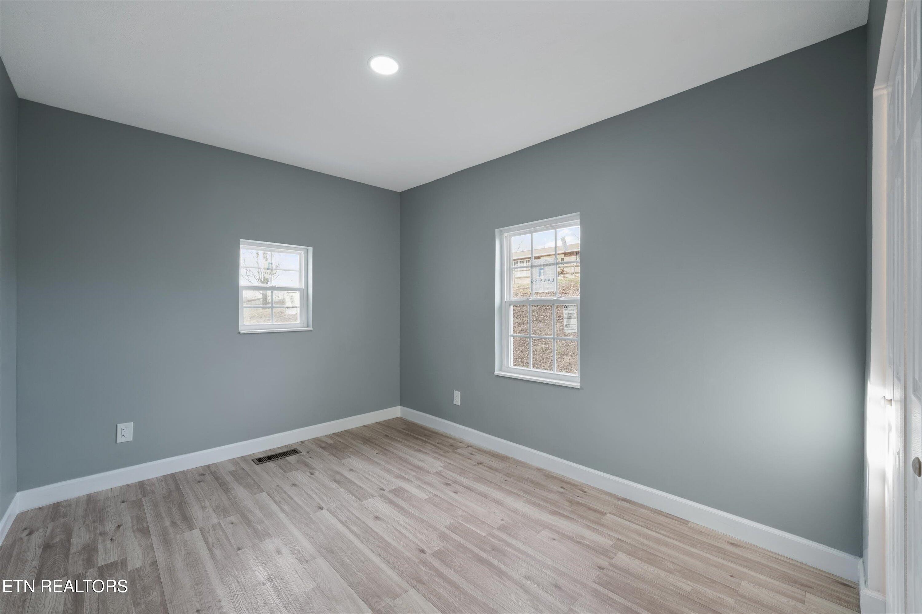 1036 Stanton Road Seymour, TN 37865 - Photo 21 of 28 21-1036 Stanton Rd17