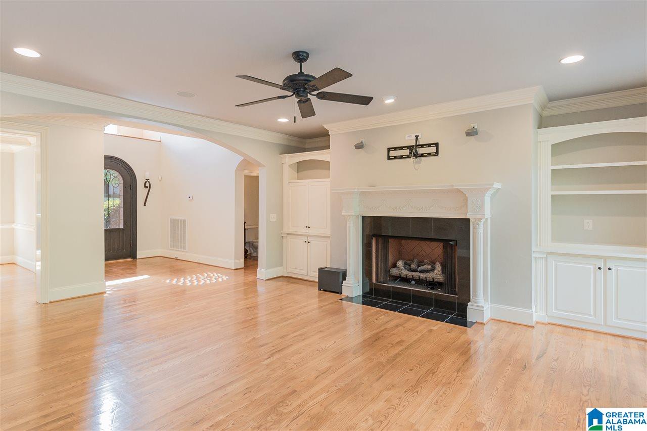 901 Trinity Court Birmingham, AL 35242 - Photo 7 of 44