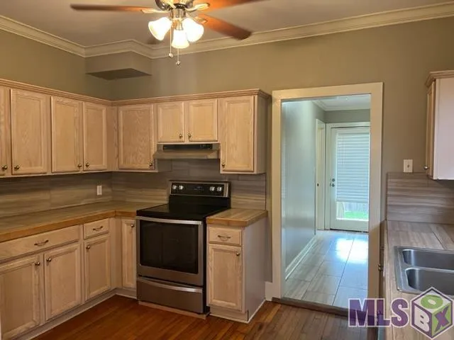 $1,550 | 565 Wiltz Drive, Baton Rouge, LA 70806