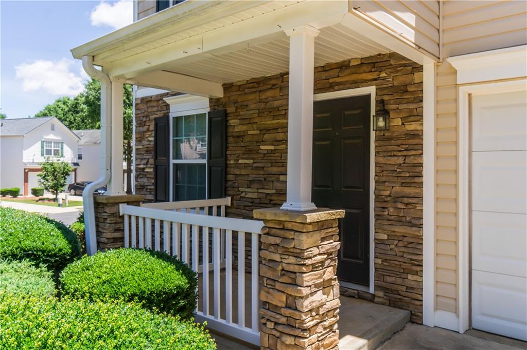 5765 Ridge Stone Way Cumming, GA 30041 - Photo 2 of 20