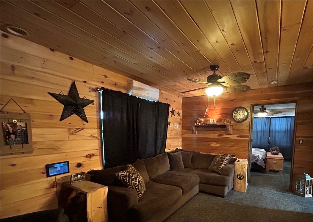 475 Kelly Hill Road Orange, NY 14815 - Photo 7 of 44 Living Room