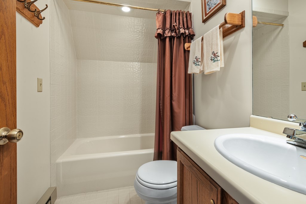 11948 Timberline Road Ellison Bay, WI 54210 - Photo 11 of 23 First Floor Bathroom
