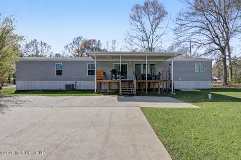 $237,000 | 7188 Lake Drive, Perkinston, MS 39573