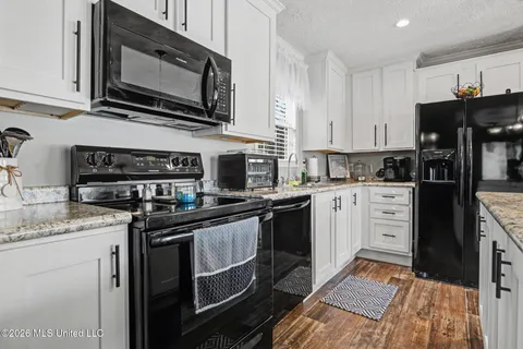$237,000 | 7188 Lake Drive, Perkinston, MS 39573