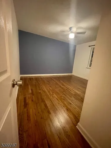 $1,750 | 22 West Roselle Avenue, Unit B, Roselle Park, NJ 07204