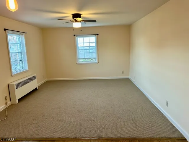 $1,750 | 22 West Roselle Avenue, Unit B, Roselle Park, NJ 07204