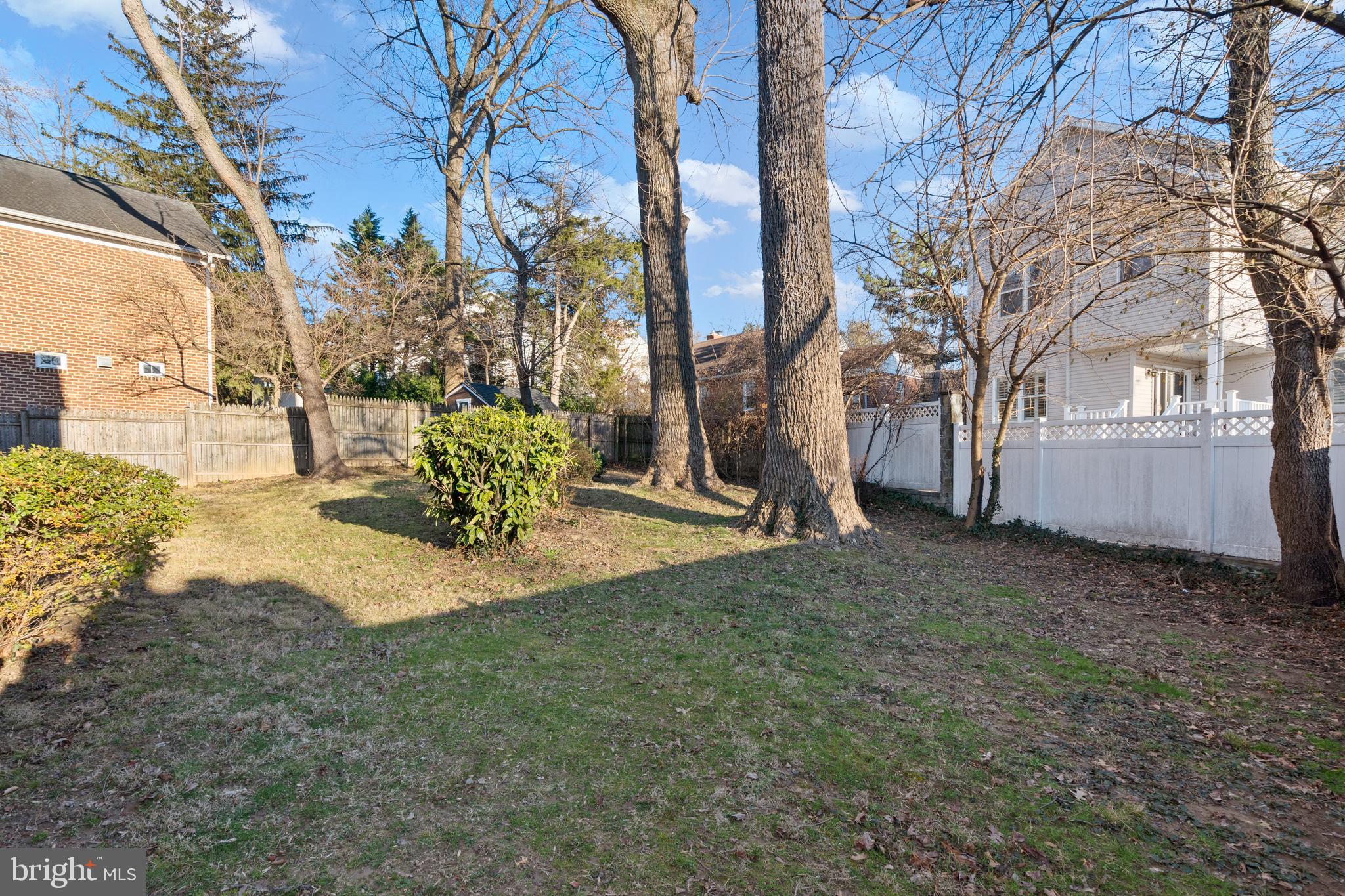 4412 Jones Bridge Road Bethesda, MD 20814 - Photo 2 of 33