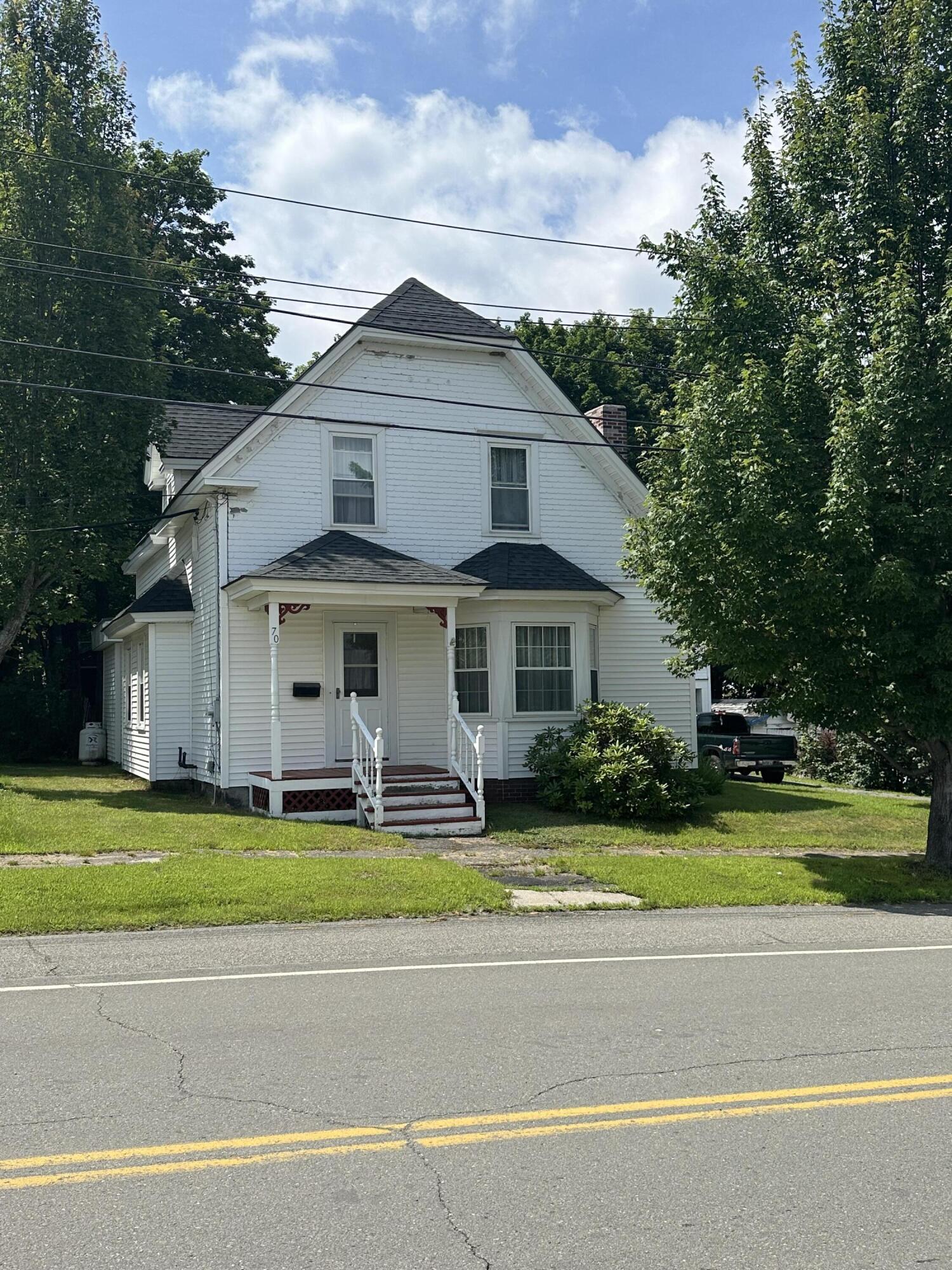 70 Katahdin Avenue Millinocket, ME 04462 - Photo 2 of 39 IMG-3757