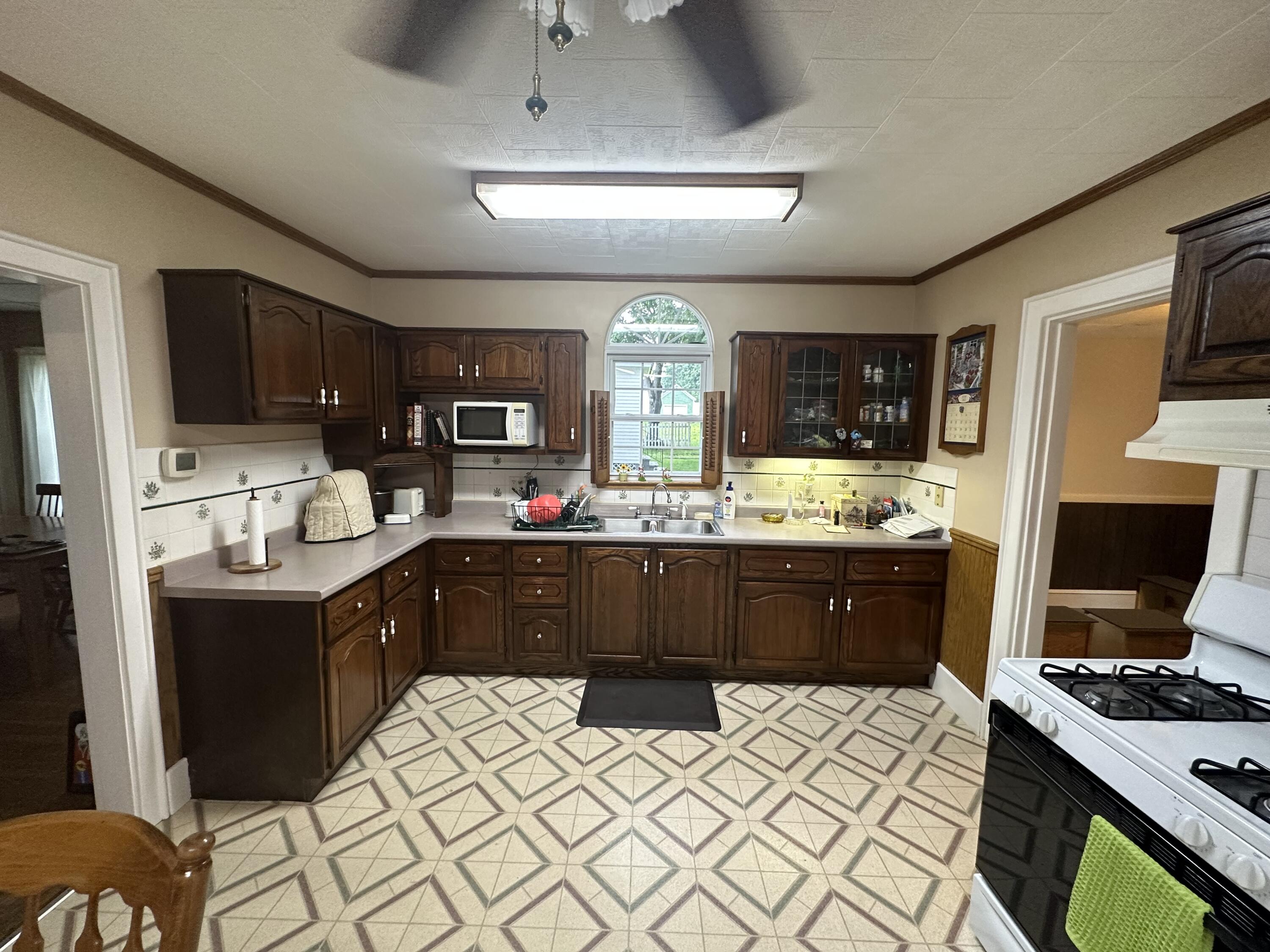 70 Katahdin Avenue Millinocket, ME 04462 - Photo 7 of 39 IMG-3743