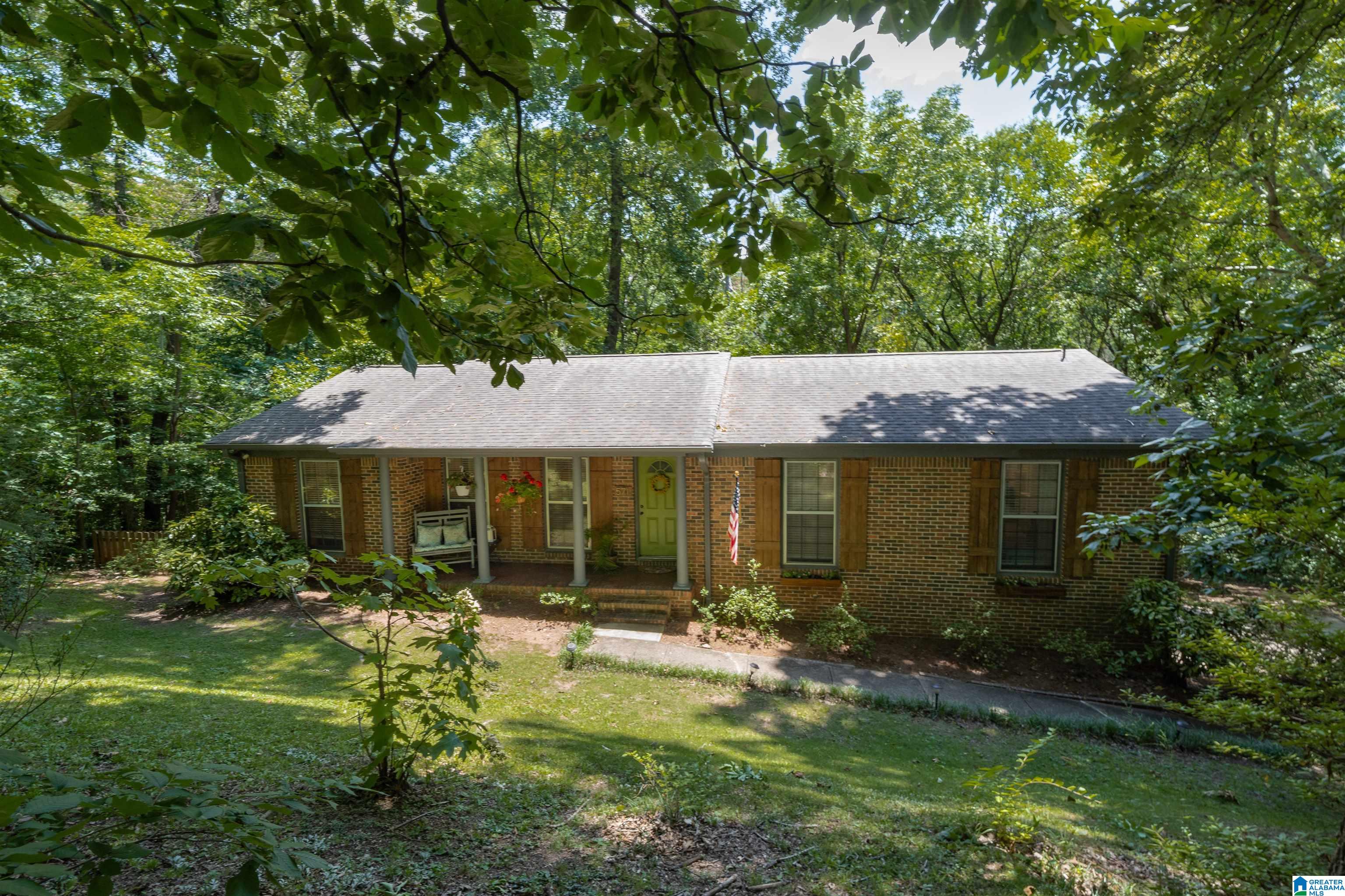 571 Rutherford Circle Birmingham, AL 35206 - Photo 1 of 42