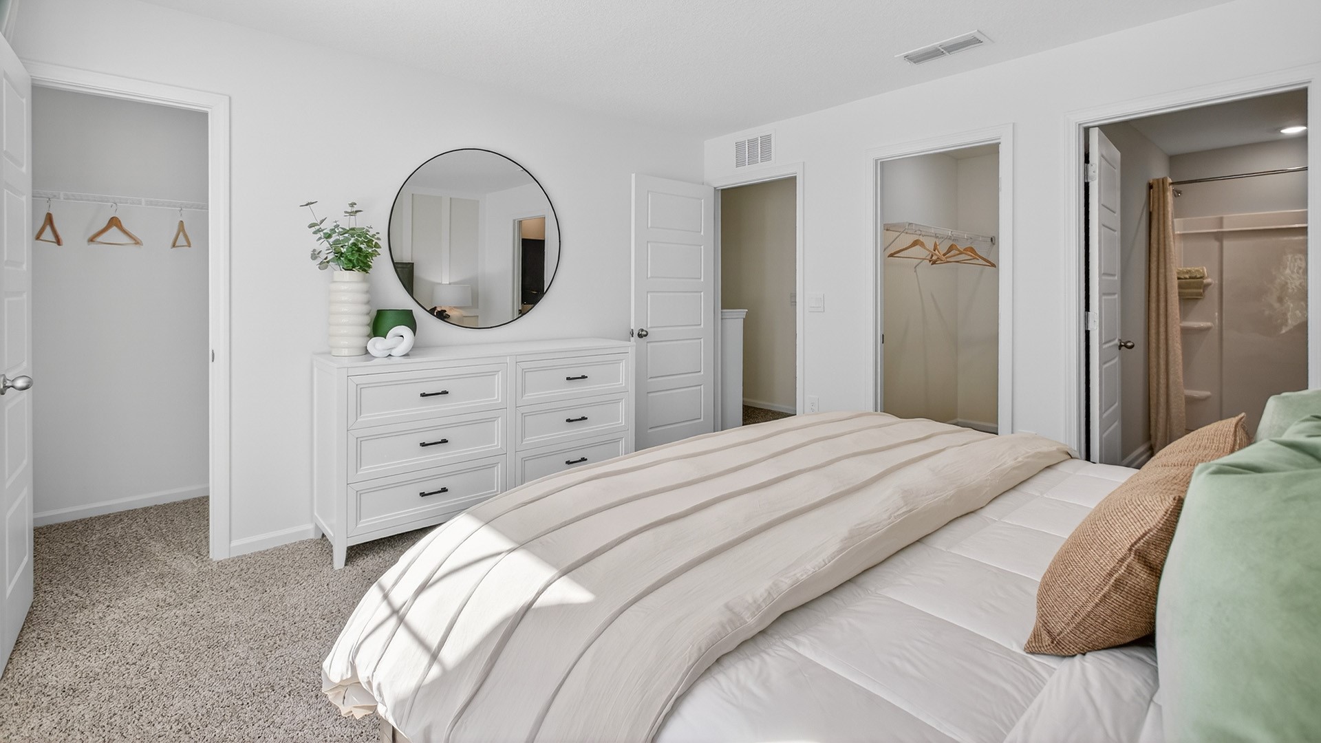 272 Counsel Street Yulee, FL 32097 - Photo 15 of 22 Photo of Model Home