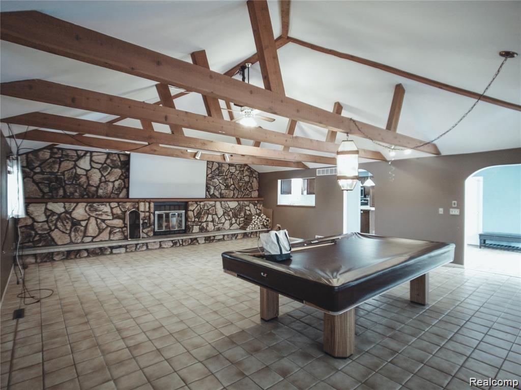 3030 West Caro Road Caro, MI 48723 - Photo 8 of 51