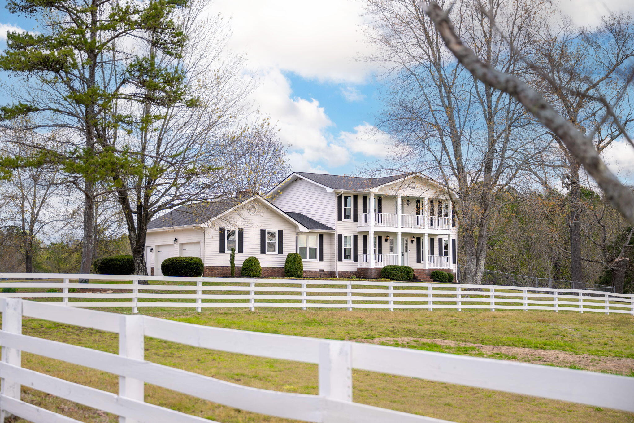 6909 Sims Road Harrison, TN 37341 - Photo 1 of 96 Welcome Home