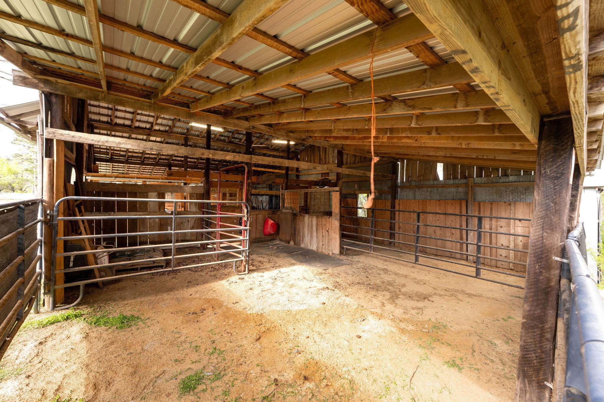 6909 Sims Road Harrison, TN 37341 - Photo 73 of 96 storage