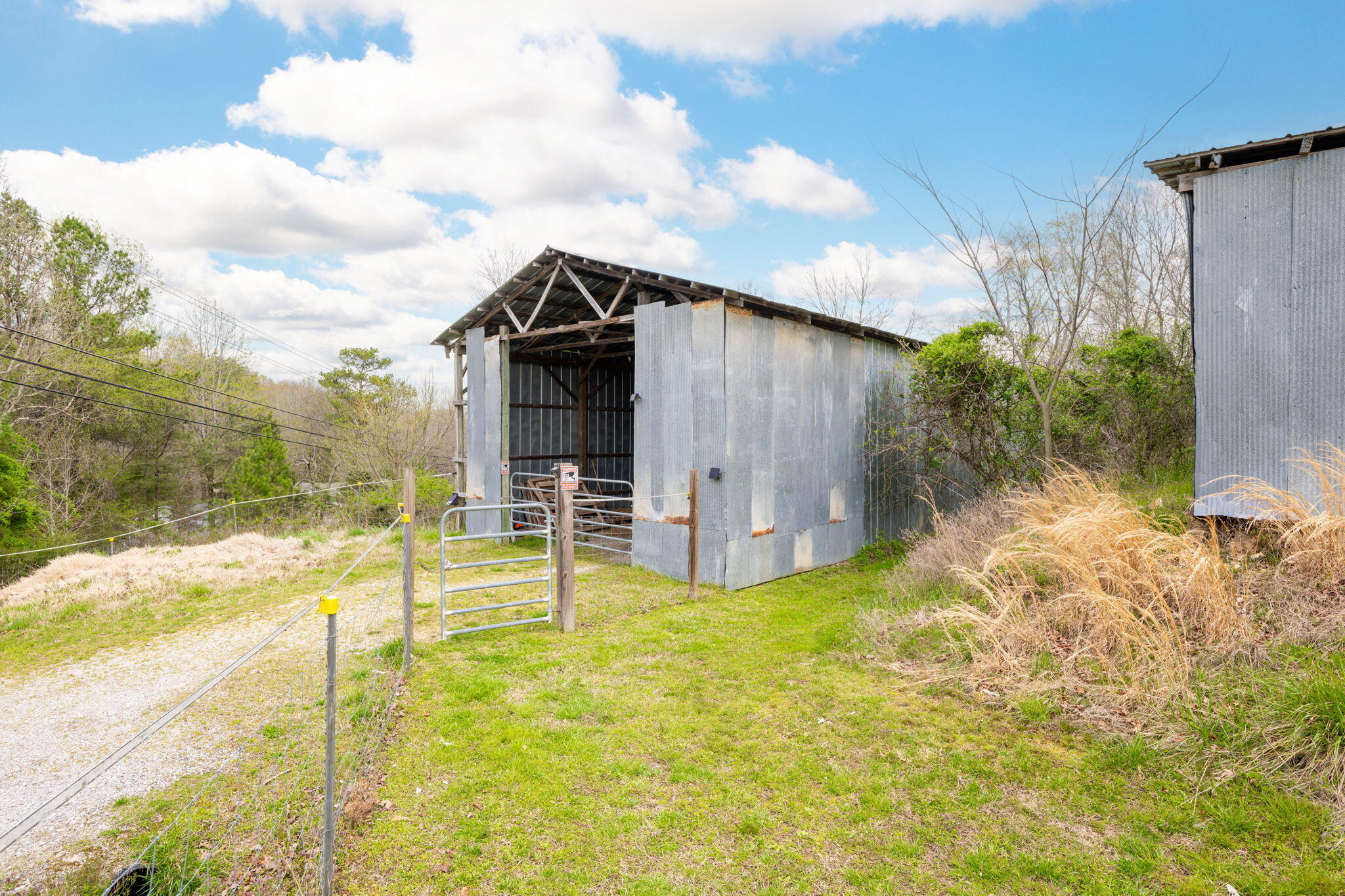 6909 Sims Road Harrison, TN 37341 - Photo 74 of 96 Pole Barn