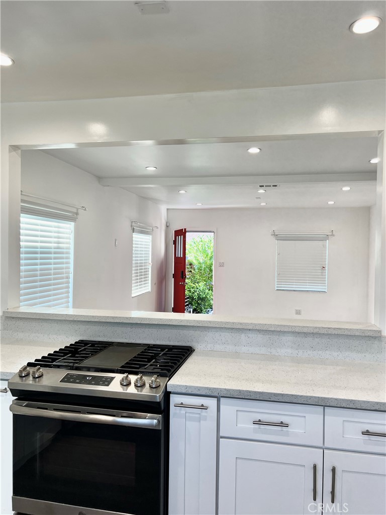 7110 Valmont Street Tujunga, CA 91042 - Photo 6 of 17