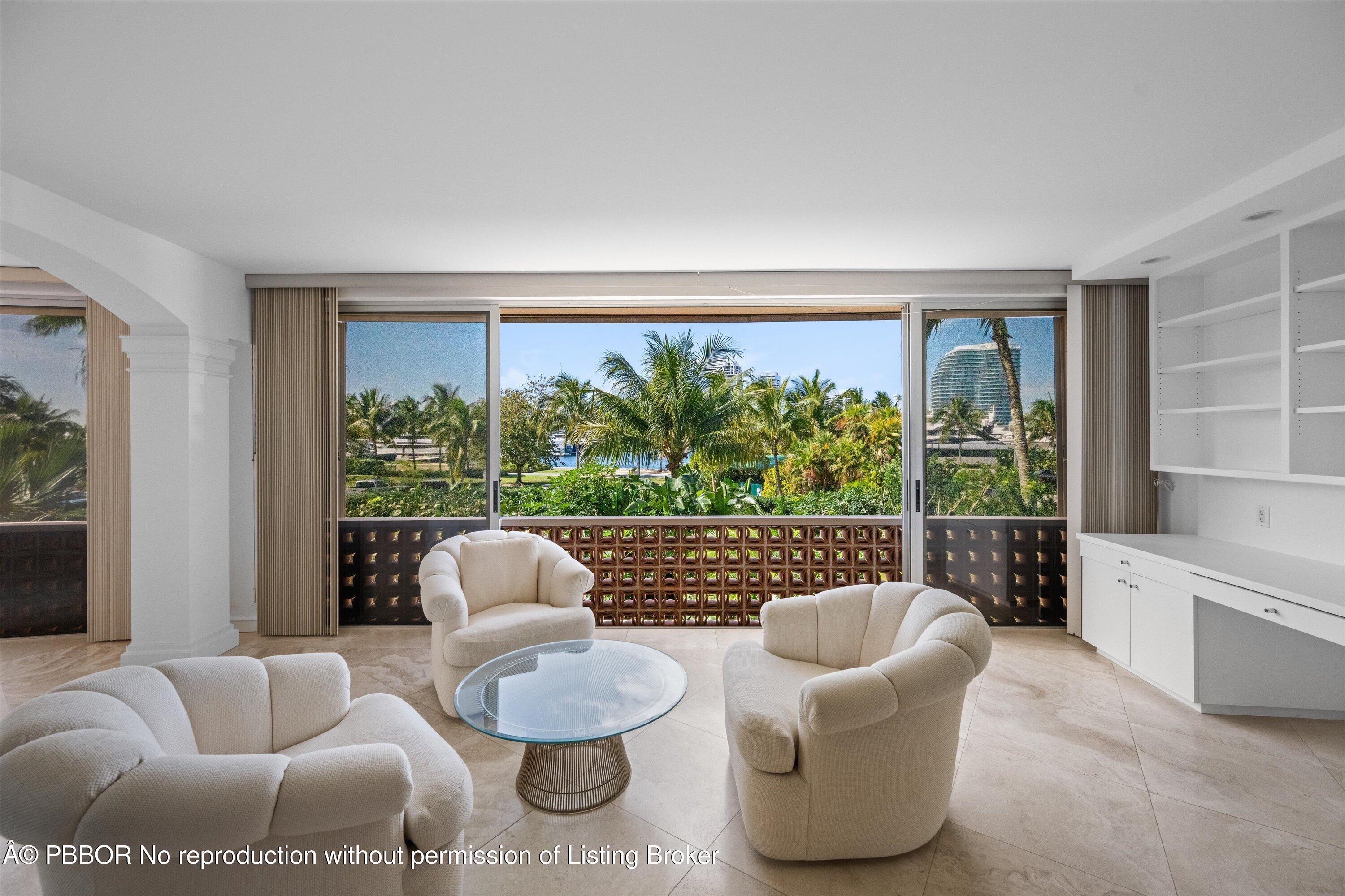 369 South Lake Drive, Unit 2E Palm Beach, FL 33480 - Photo 14 of 25 Primary Sitting Area