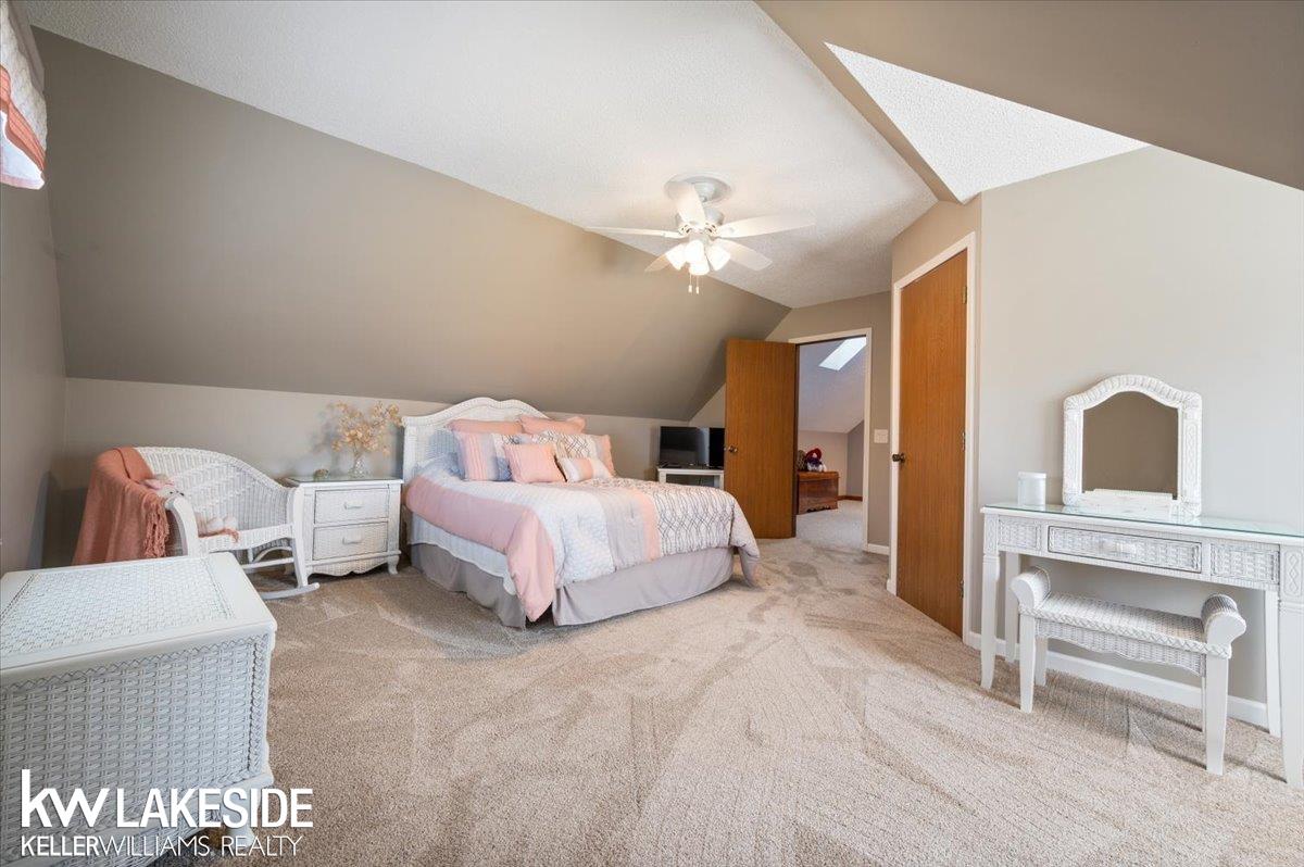 51980 Romeo Plank Road Macomb, MI 48042 - Photo 30 of 39 50203874-6cace114-343f-479e-be3c-95821bddffe1.JPG