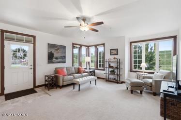 4583 Greenchain Loop, Unit 9 Coeur D'Alene, ID 83814 - Photo 4 of 38 LIVING ROOM