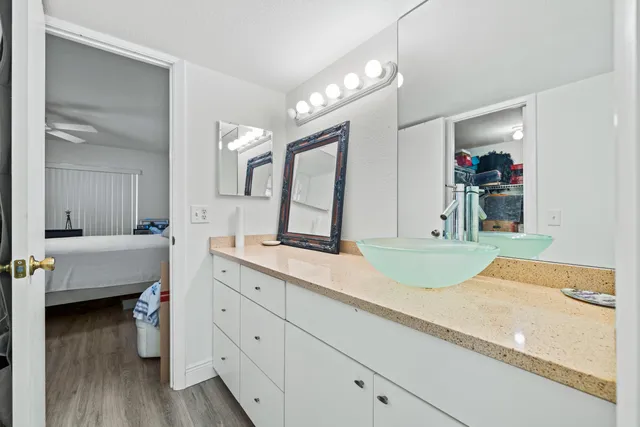 $97,500 | 12016 Greenway Circle South, Unit 203, Royal Palm Beach, FL 33411