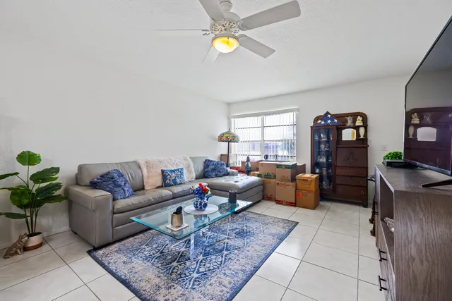 $97,500 | 12016 Greenway Circle South, Unit 203, Royal Palm Beach, FL 33411