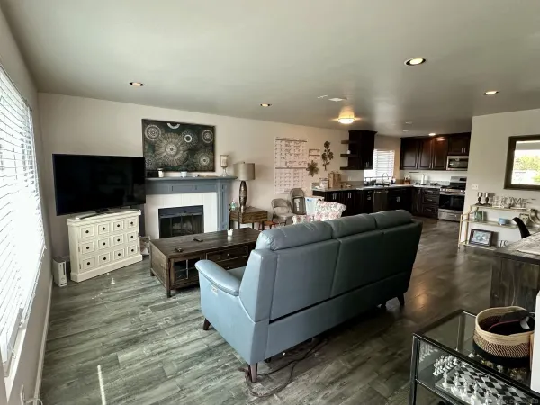 $599,000 | 9829 Caspi Gardens Drive, Unit 8, Santee, CA 92071