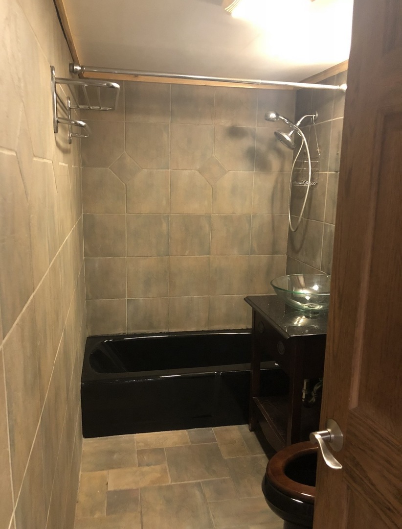 9608 West Higgins Road, Unit 2C Rosemont, IL 60018 - Photo 13 of 13